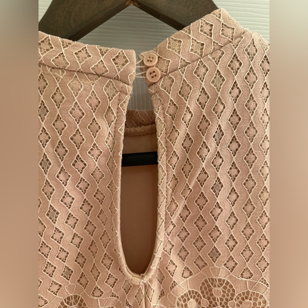 Alya Lace Top - Size XS - Picture 4 of 7